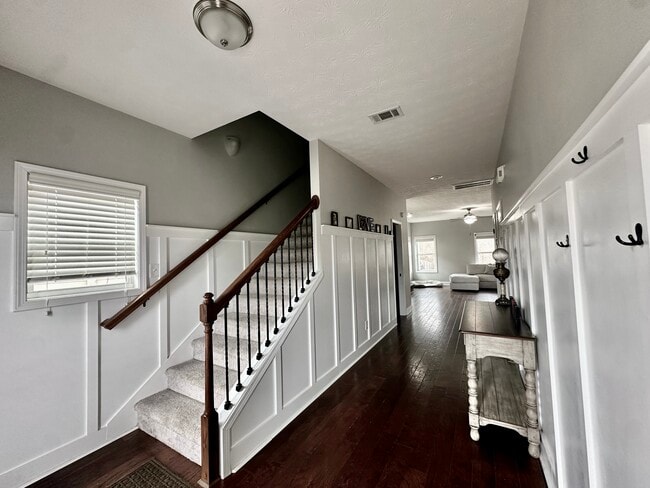 Photo - 9583 Yarbrough Rd