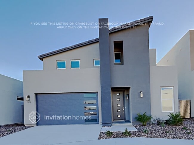 Photo - 7323 S 23rd Dr House