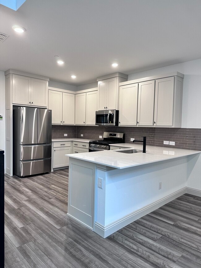 Photo - 609 Friendswood Dr