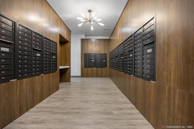 Photo - 10 Willard Rd