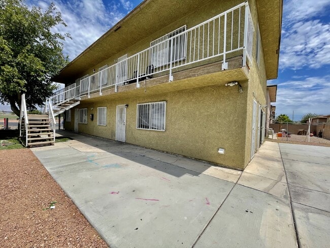 Photo - DOWNSTAIRS CONDO | RECENLY REHABBED 2 BEDROOM 1 BATH | ACROSS FROM CSN CHEYENNE Unit #A