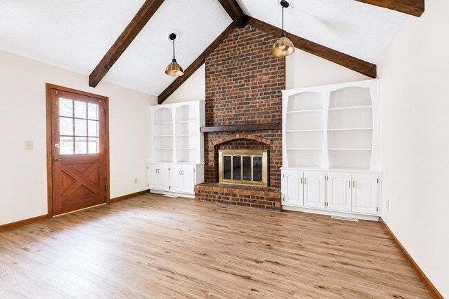 Photo - Spacious Shawnee Home Near Mill Creek Streamway Park