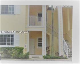 2720 NE 3rd Dr Unit 102