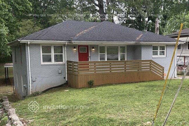 Building Photo - 2122 Holly Hill Dr