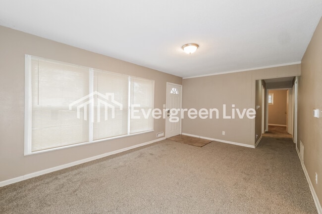 Photo - 7611 E 107th St