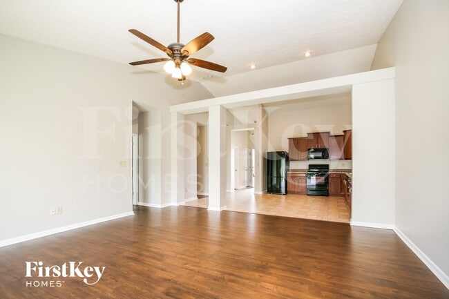 Photo - 1301 Greenbriar Wy