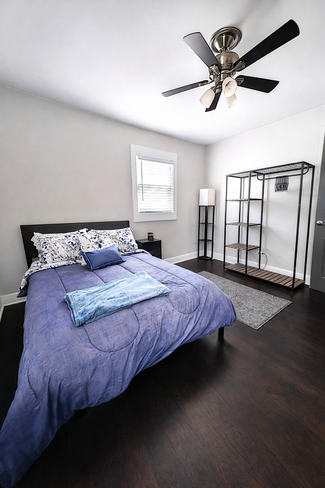 Photo - Stylish & Convenient Atlanta Room: All-Inclusive Living! Unit ROOM 1
