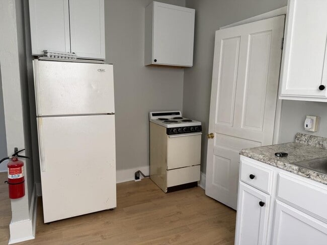 Photo - 228 Chambersburg St