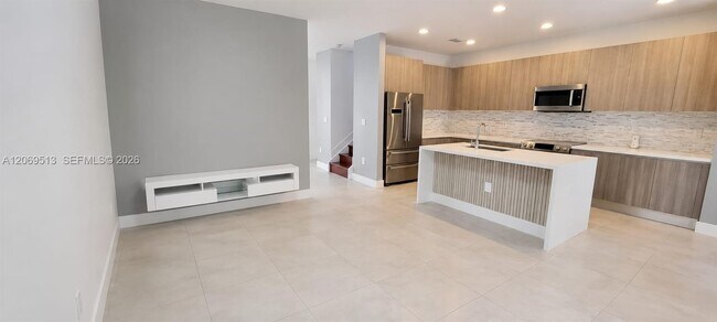 Photo - 10219 NW 72nd Terrace