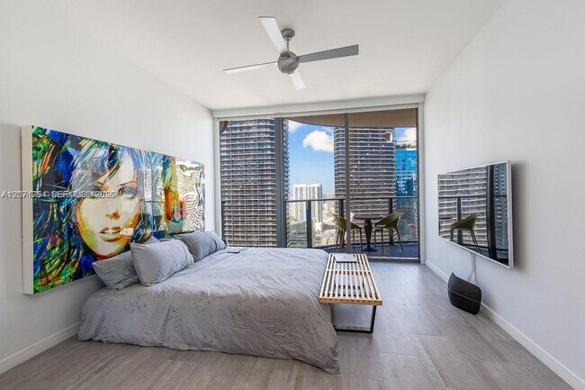 Photo - 1000 Brickell Plaza Unit 3512