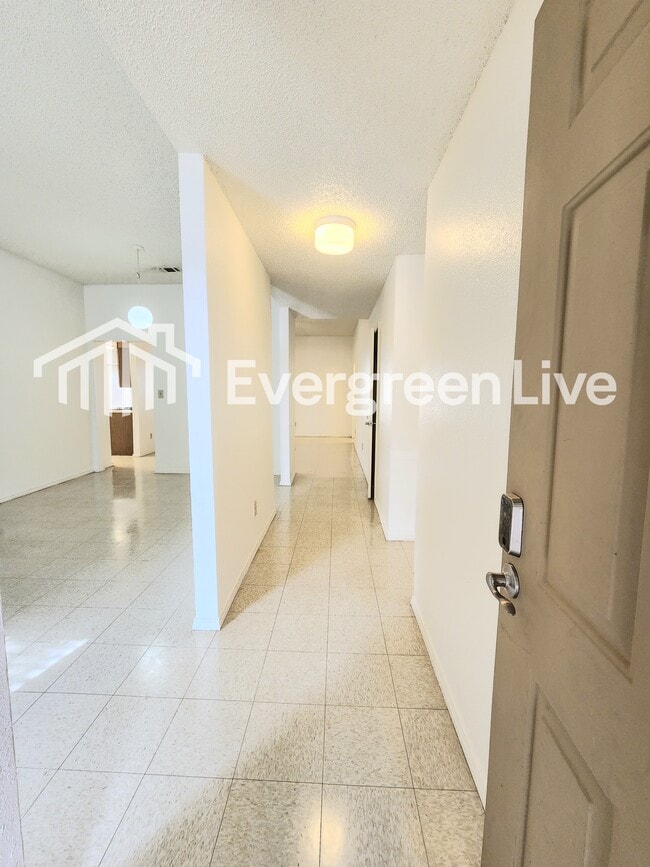 Photo - 2302 Sandia Ct