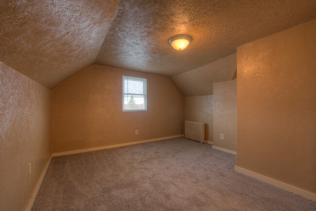 Photo - 31 Coulter St Unit Floor 2