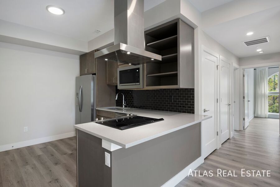 Photo - 3600 W 29th Ave Apartment Unit 5