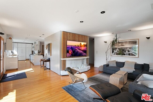 Photo - 1666 S Curson Ave