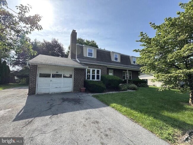 Building Photo - 26 Dorchester Dr Rental