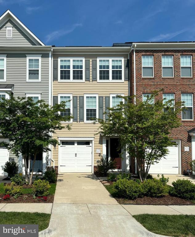 Photo - 650 Aspen Rd Townhome