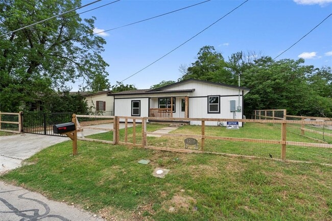 Photo - 1216 Jones St