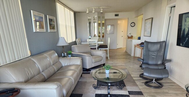 Photo - 5901 Bahia Del Mar Cir N