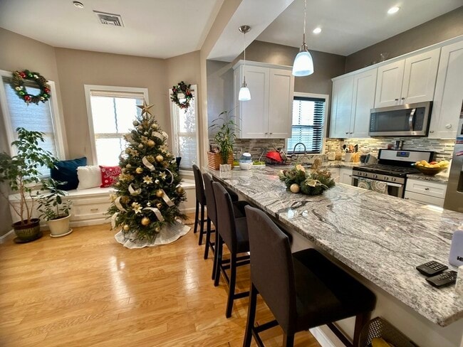 Photo - 118 Arlington St Apartment Unit 1