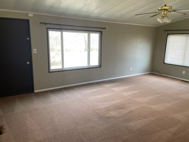 Photo - 4902 Harrigan Rd