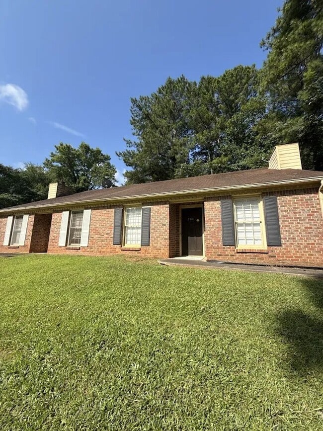 Photo - 2870 Lakemont Dr SW Unit 2870