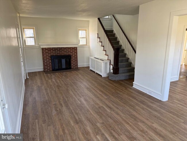 Photo - 3202 Swede Rd