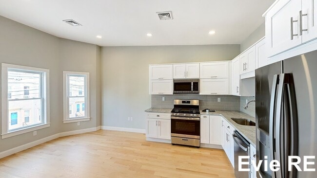 Photo - 44 Hano St Unit #44