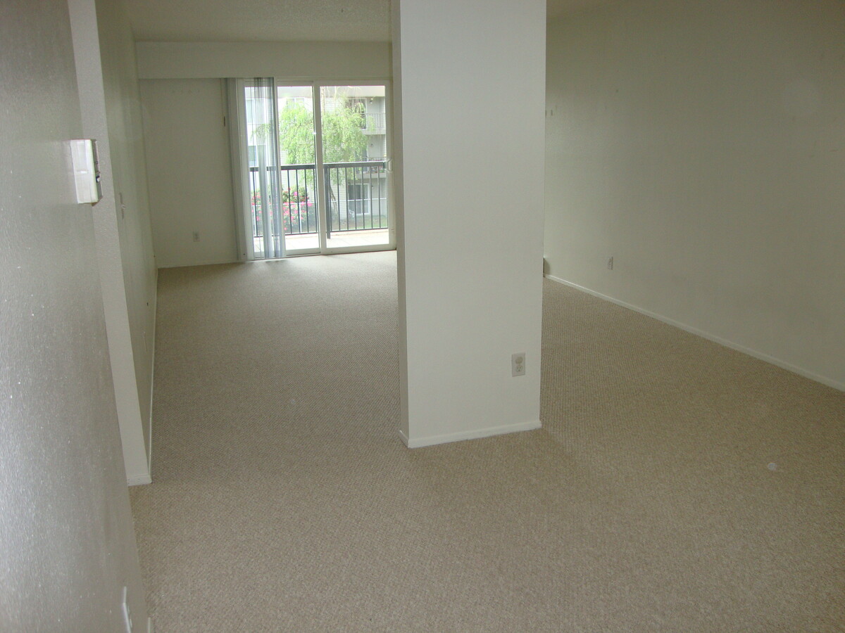 Photo - 14600 NE 32nd St Condo Unit C-15