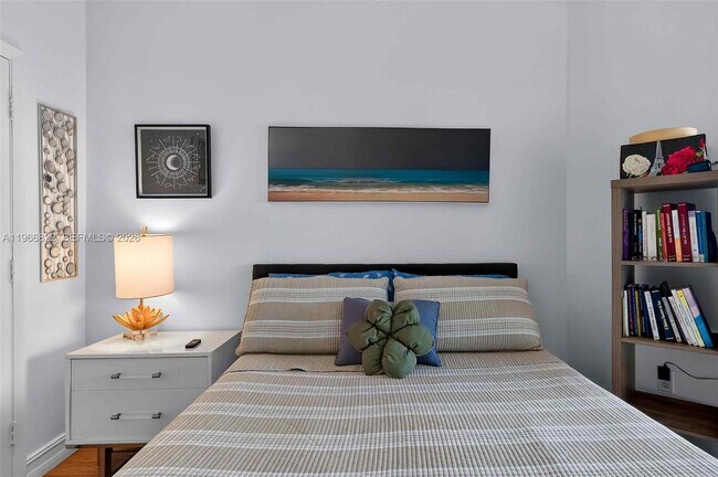 Photo - 1900 N Bayshore Dr Unidad 4508