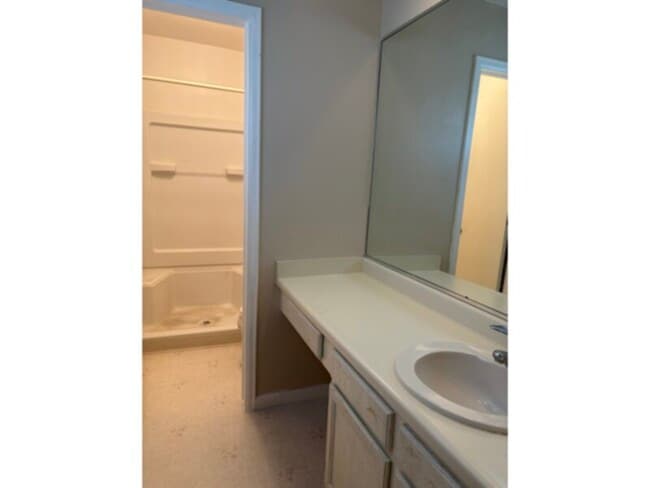 Photo - Ranch with finished basement in Ridgeview ...