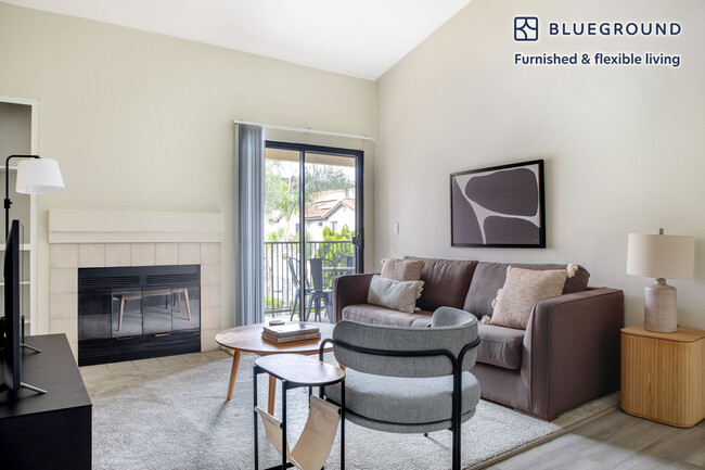 Building Photo - 7225 Charmant Dr Rental