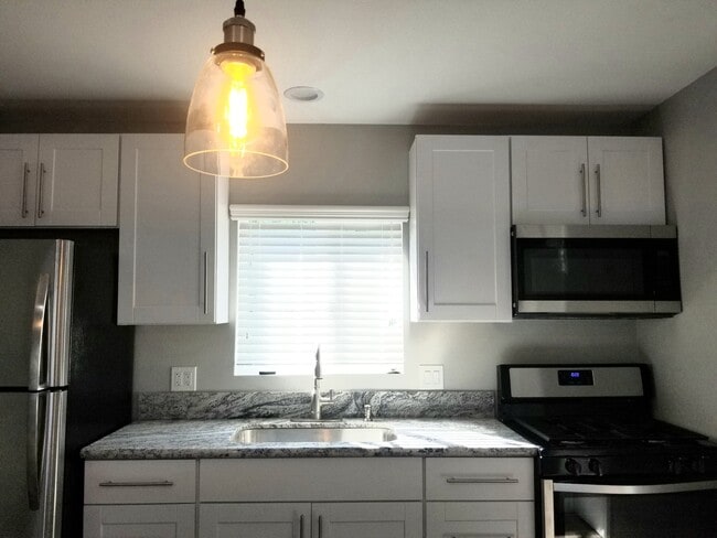 Photo - 5013 63rd St