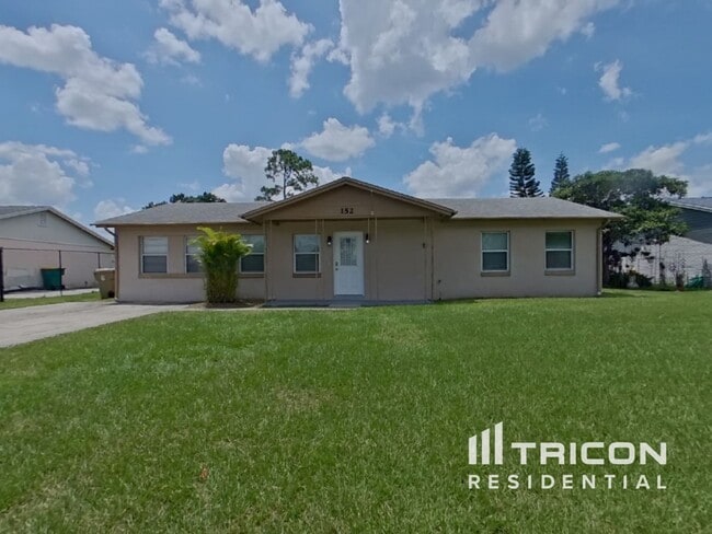 Building Photo - 152 Mante Dr Rental