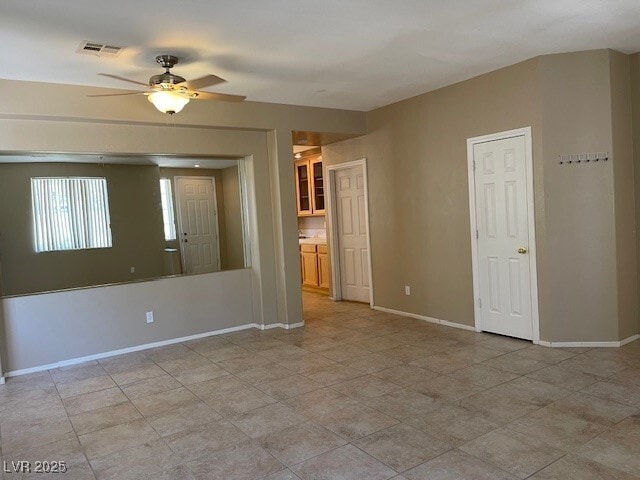 Photo - 926 Lloyd George Dr