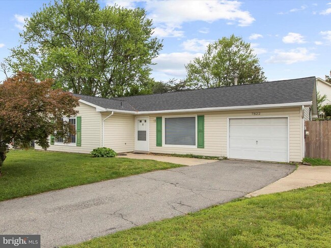 Photo - 7822 Citadel Ct House