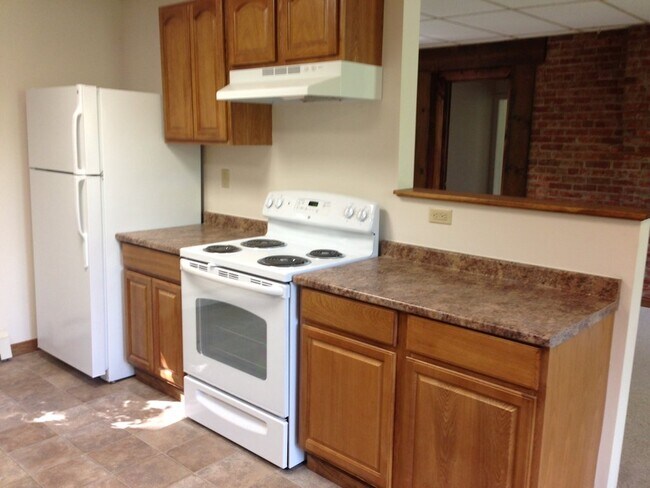 Photo - 2130 Avon Geneseo Rd