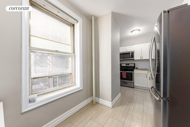 Photo - 1075 Grand Concourse