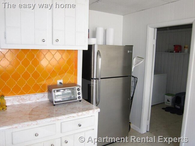 Photo - 14 Oxford St Unit #2