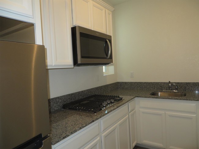 Photo - 1388-1390 S Dairy Drive - 1390