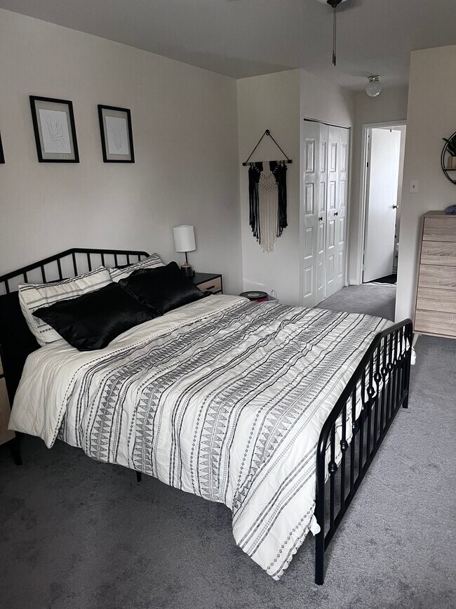 244 Kips Court Condo Unit 244 kips court Condo for Rent in Marlton