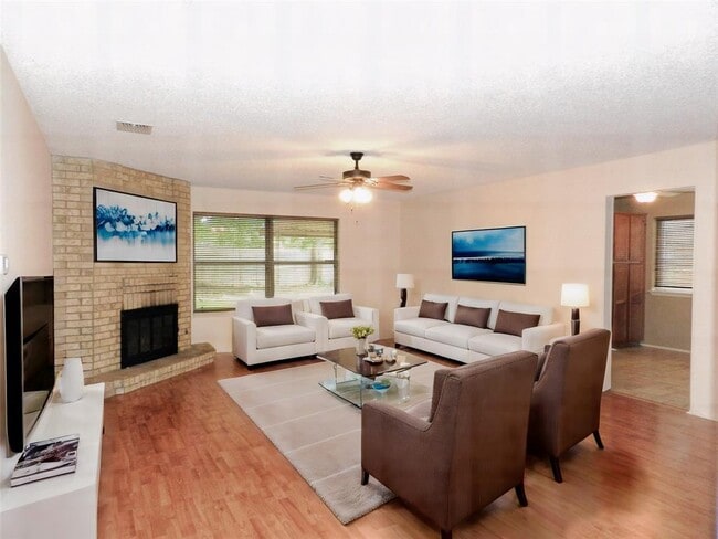 Building Photo - 1415 Lance Way