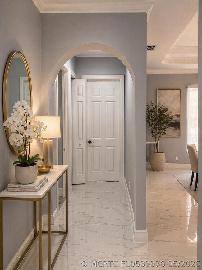 Photo - 10295 Trianon Pl