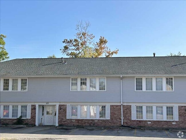 Building Photo - Continental Terrace II Rental