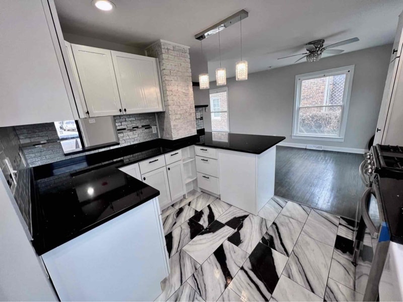 Photo - 7610 Manor Ave