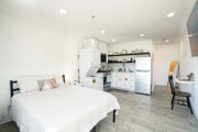 1BR, 1BA - 252SF - Bedroom