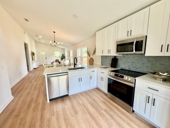 Photo - 420 Herbert St