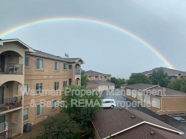 Building Photo - 1530 Little Bear Creek Point