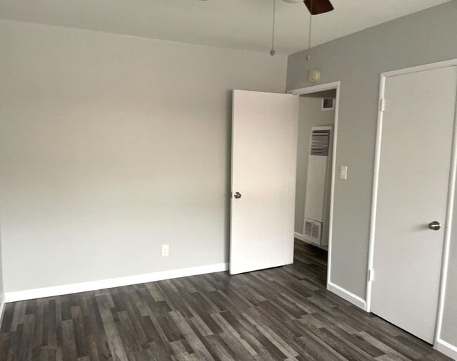 Photo - NW2013 (NEW) Unidad 12015