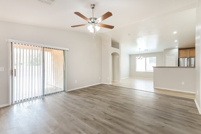 Photo - 581 W Calle Cajeta