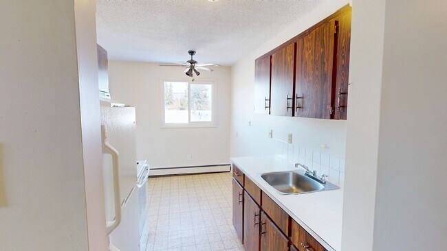 Photo - 9656 Hillcrest Dr Unit 303